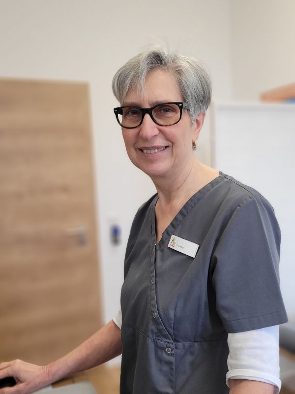 Über uns<div><span style="display:none;"> – </span>wir sind für Sie da</div>